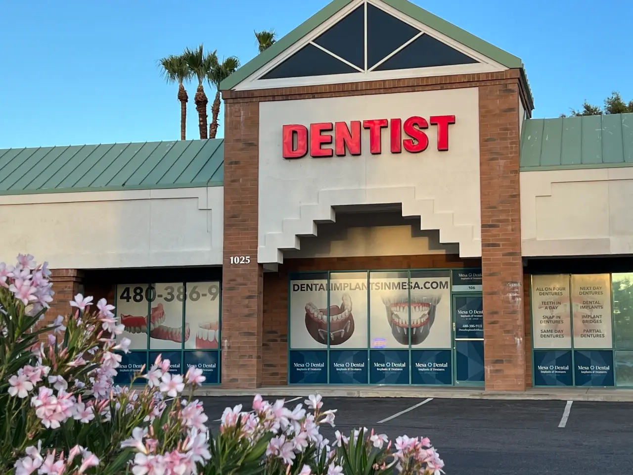 office building at Mesa Dental Implants and Dentures by Dr. Logan