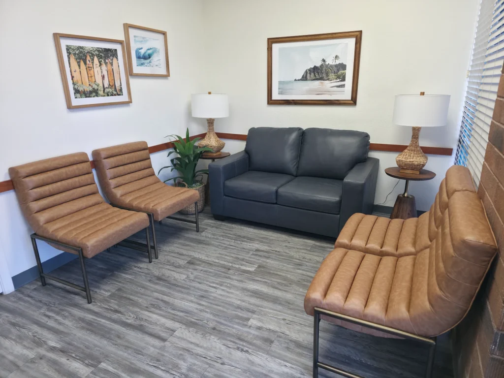 Comfortable patient waiting area at Mesa Dental Implants and Dentures